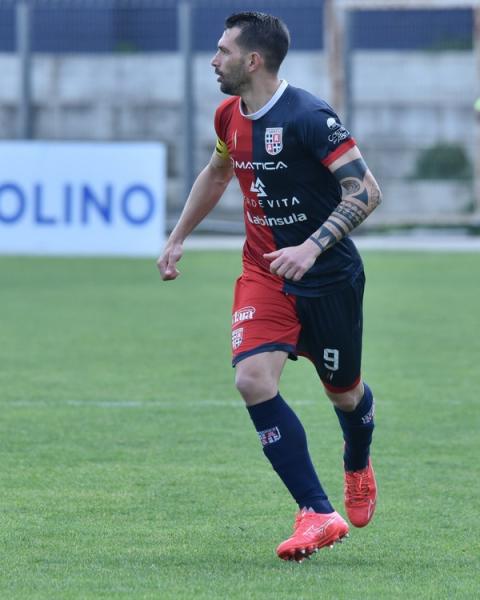 Luigi Scotto, attaccante, Torres