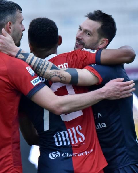 Luigi Scotto, attaccante, Torres