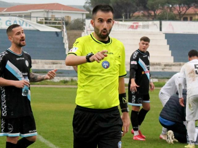 Arbitro Federico Isu di Cagliari