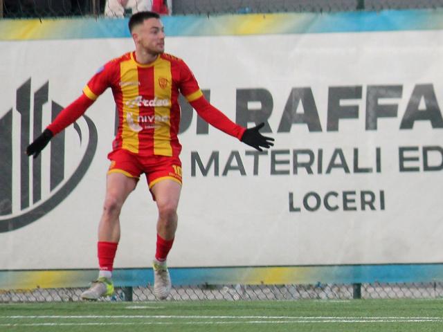 Antonio Demarcus, attaccante, Atletico Uri