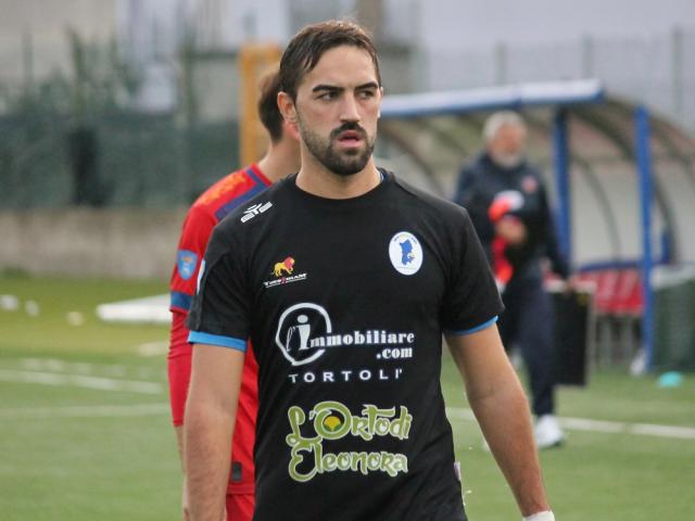 Marcos Sartor, attaccante, COS