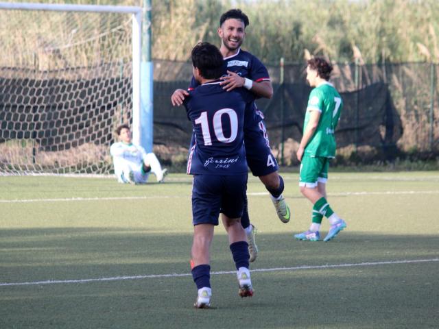 Andrea Corda, centrocampista, Ferrini