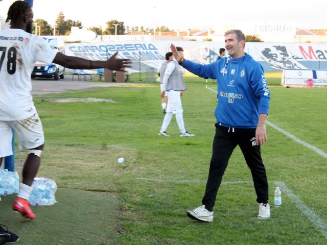 Graziano Mannu, allenatore, Carbonia