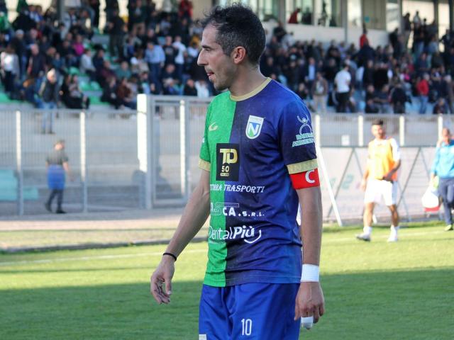 Fabio Cocco, centrocampista, Nuorese