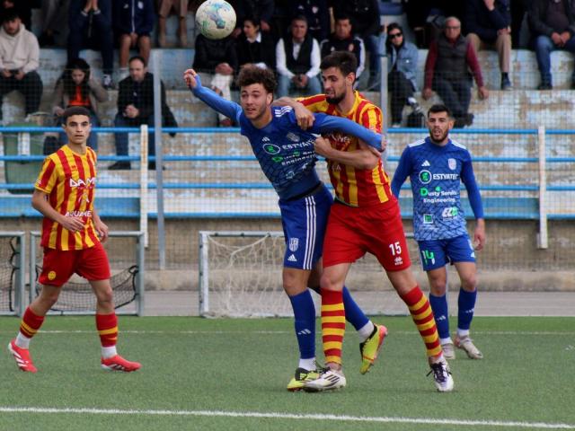 Andrea Manca, centrocampista, Sant'Elena