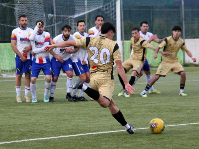 Jeronimo Ridolfi, centrocampista, Castiadas