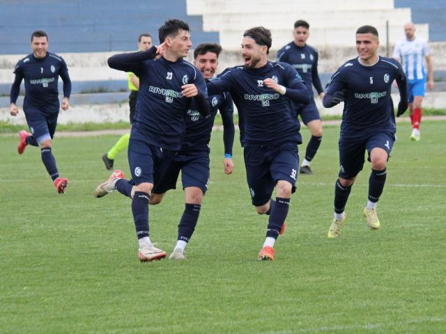 Lorenzo Basciu, attaccante, Carbonia