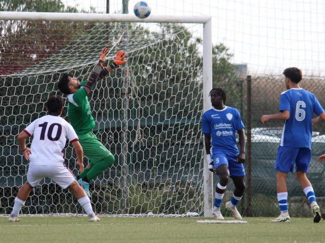 Adam Idrissi, portiere, Tempio