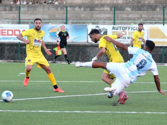 Manuele Porru, centrocampista, Terralba
