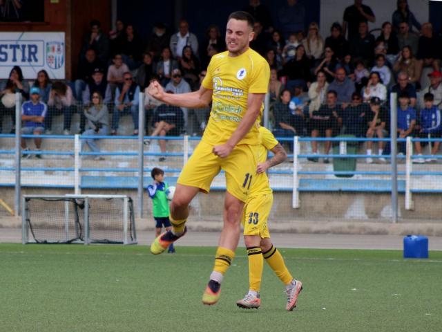 Antonio Demarcus, attaccante, COS