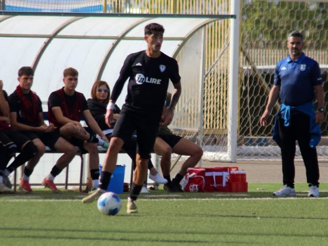 Lorenzo Loru, centrocampista, Monastir