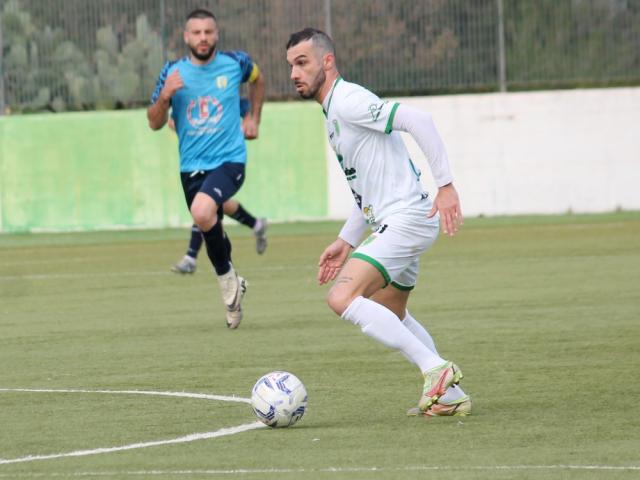 Luca Caboni, attaccante, Castiadas