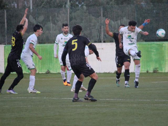 Noah Bonfigli, difensore, Castiadas