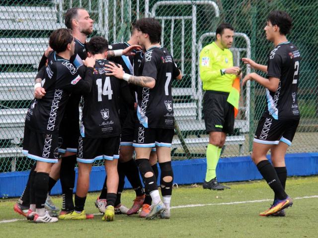 Caio De Cenco, attaccante, Ilvamaddalena