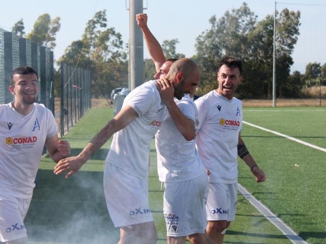 Momo Cosa, attaccante, Antiochense