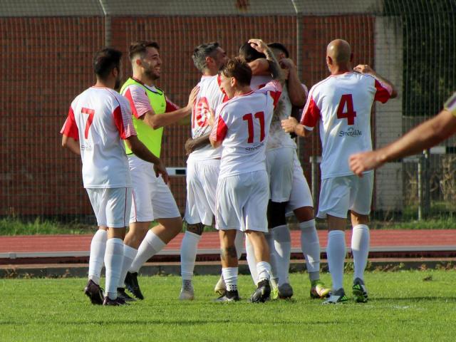 Carlos Mboup, attaccante, Guspini