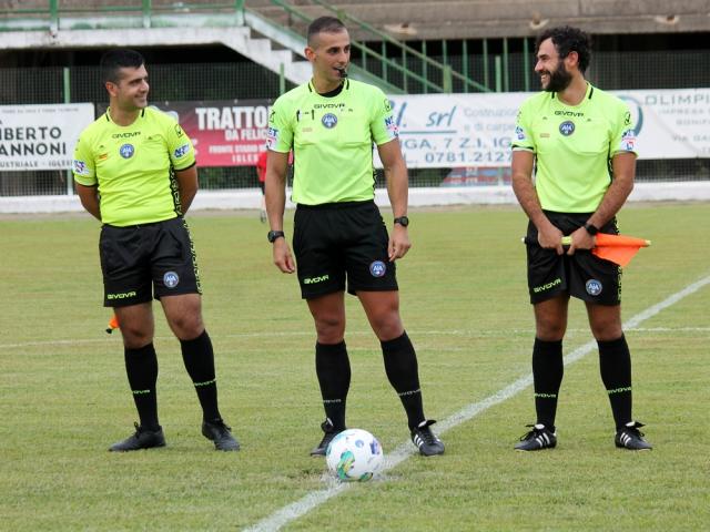 Arbitro Gabriele Sari di Alghero