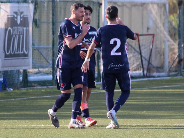 Federico Boi, difensore, Ferrini