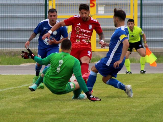Stefano Sarritzu, attaccante, Monastir