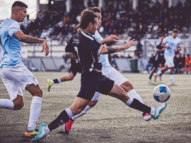 Marcos Mainardi, attaccante, Ossese