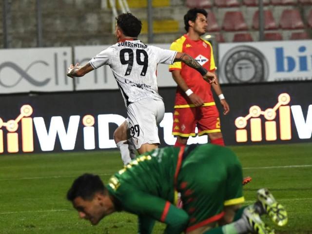 Daniele Sorrentino, attaccante, Torres