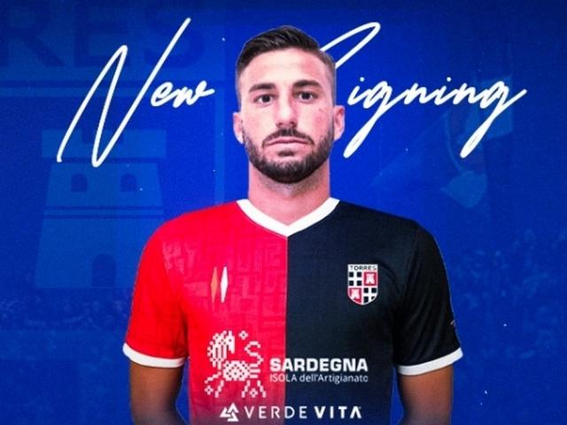 Ernesto Starita, attaccante, Torres