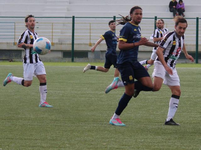 Yoann Cruz, attaccante, Villasimius