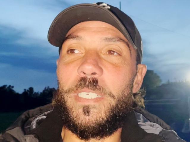 Mauro Ragatzu, attaccante, Sant'Elena