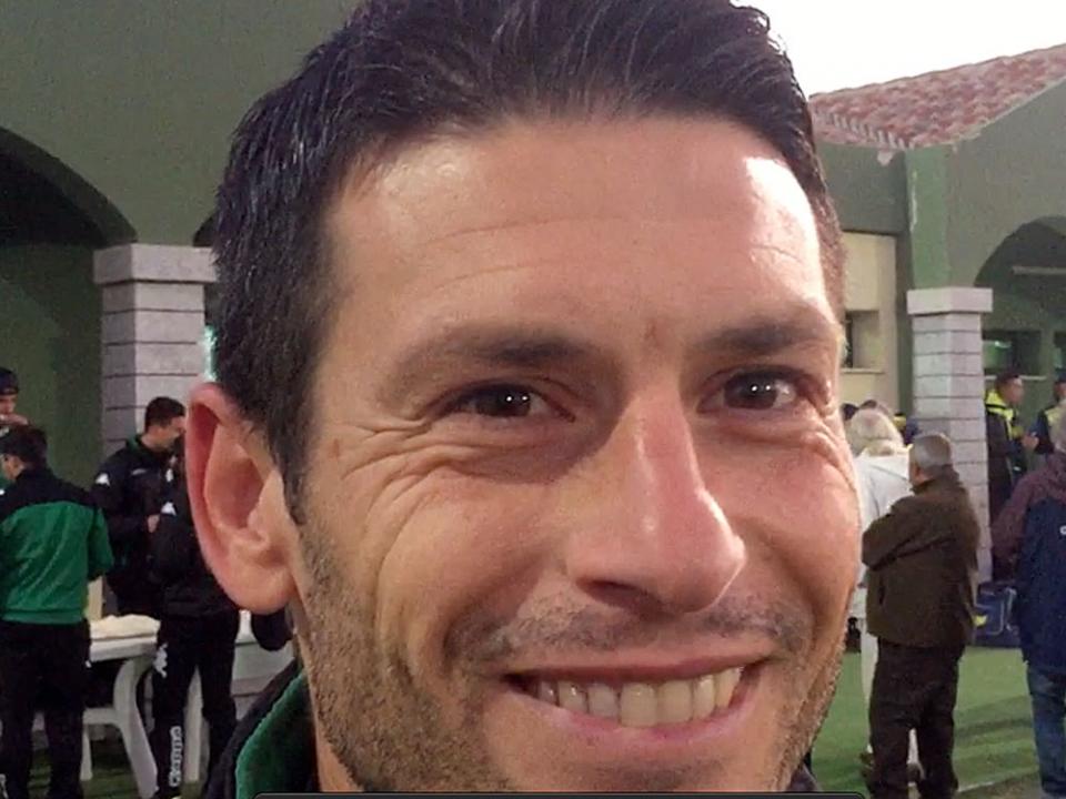 Davide Carrus, centrocampista, Castiadas