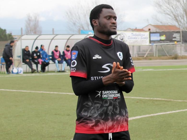 Ousman Gomez, centrocampista, Budoni