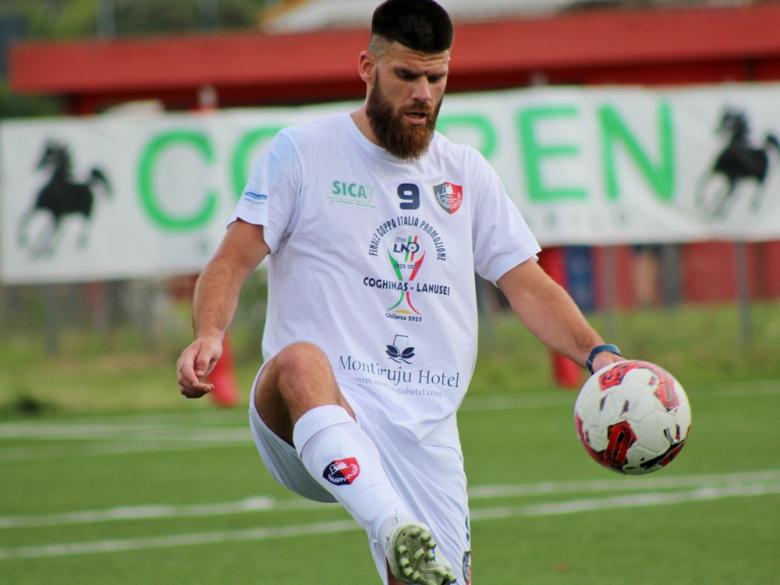 Predrag Radovanovic, attaccante, Coghinas