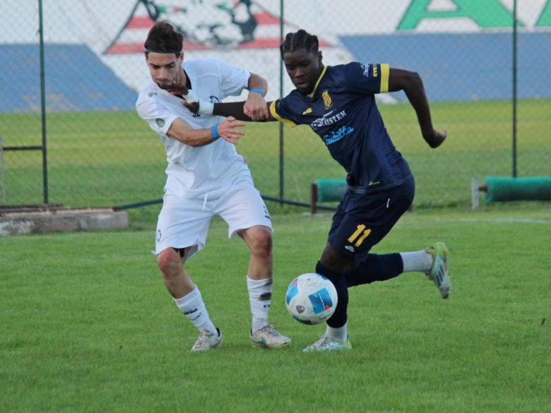 Yanick Beugre, attaccante, Villasimius