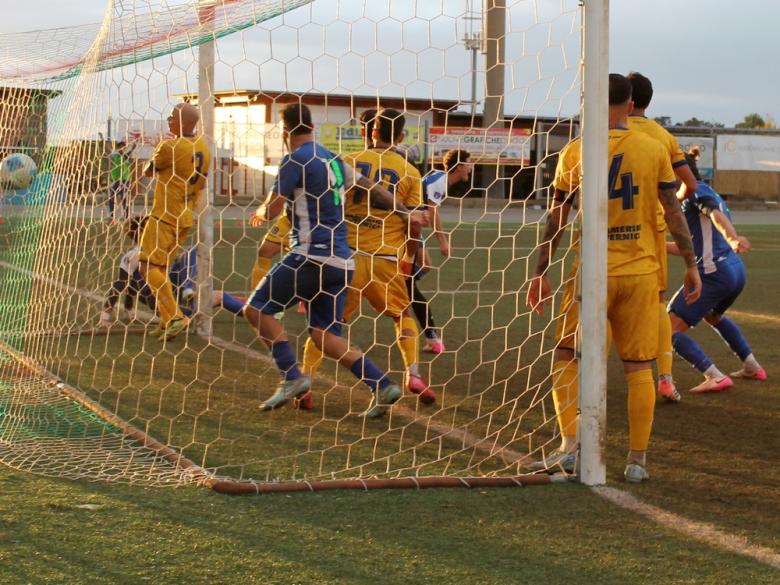 Paolo Pisano, difensore, Monastir