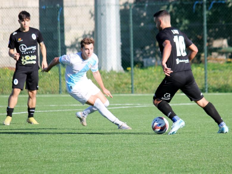 Pietro Ladu, centrocampista, COS
