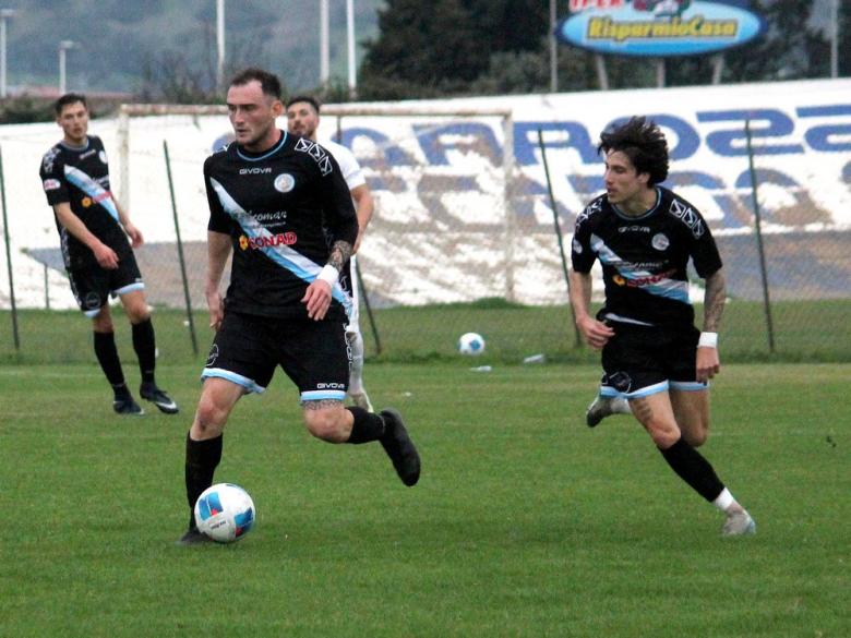 Alvaro Lima, centrocampista, Ilvamaddalena