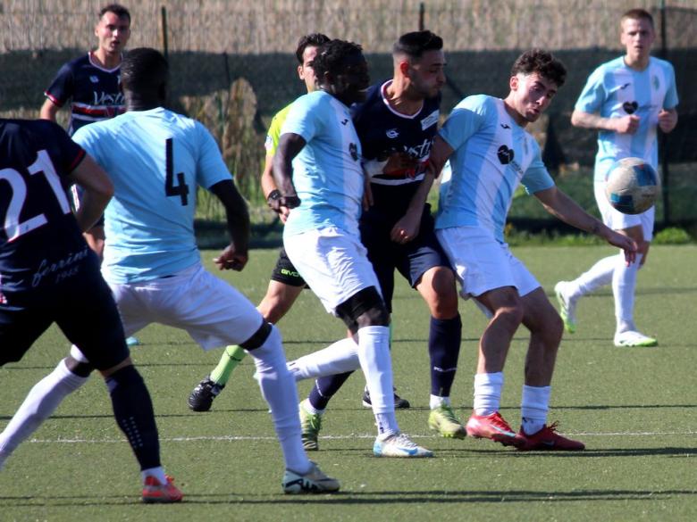 Matteo Argiolas, attaccante, Ferrini