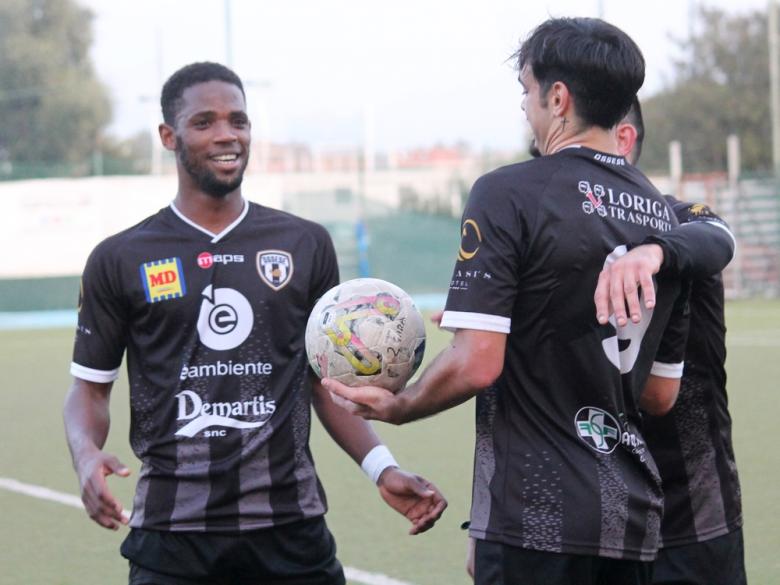Ezequiel Franchi, attaccante, Ossese