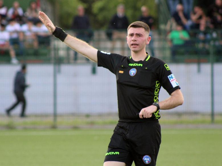 Arbitro Luca Sanna di Sassari