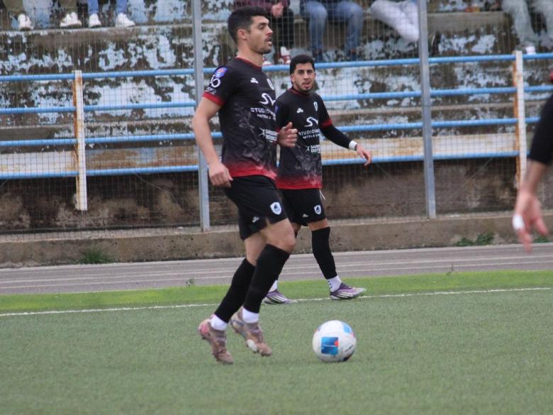 Marco Farris, difensore, Budoni