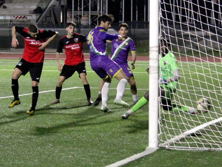 Marco Carrus, difensore, Uta Calcio