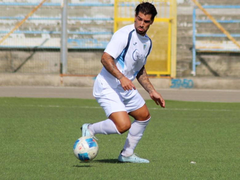 Simone Sorgente, attaccante, Latte Dolce