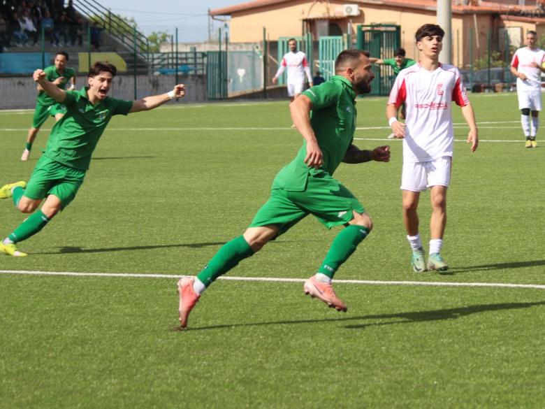 Matteo Atzei, attaccante, Villacidrese