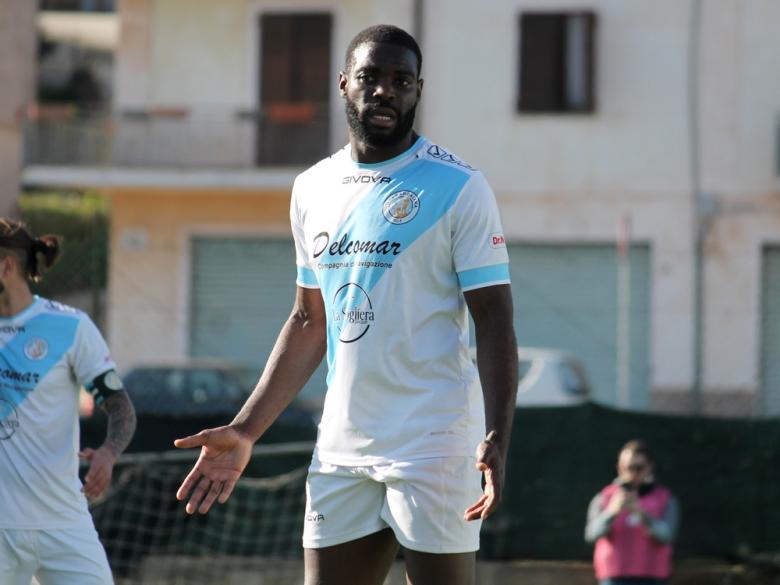 Stevy Okitokandjo, attaccante, Ilvamaddalena