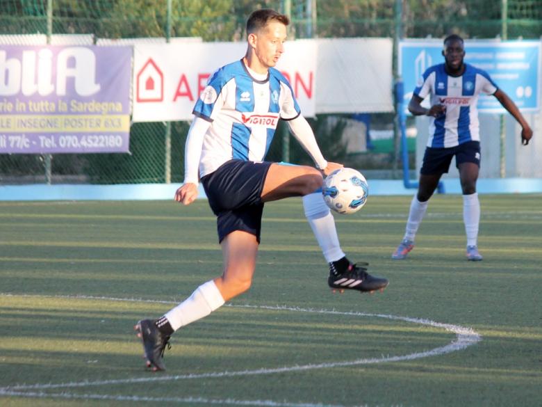 Victor Pucinelli, centrocampista, Li Punti