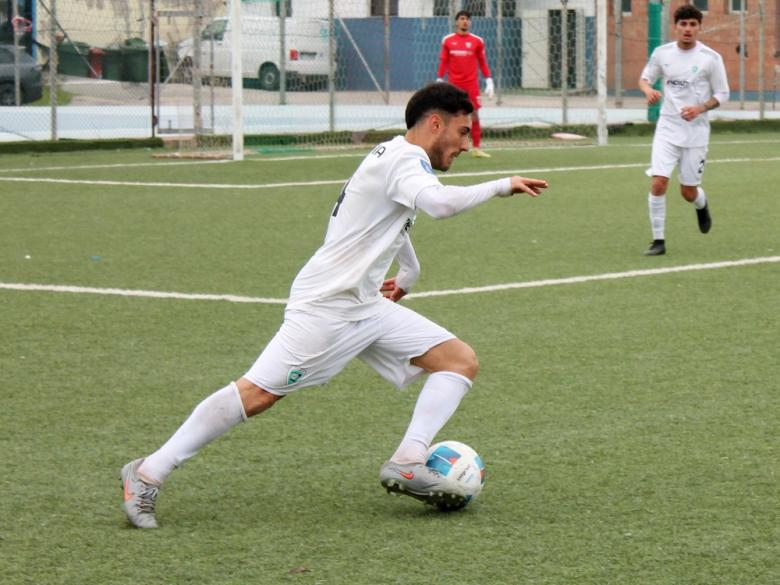 Samuele Saggia, centrocampista, Olbia