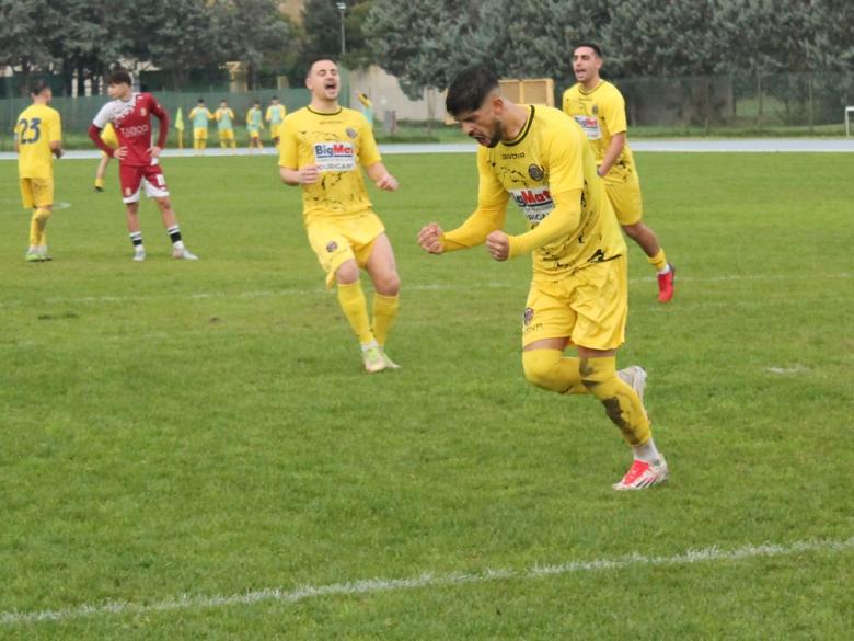 Maximiliano Ciarniello, centrocampista, Terralba