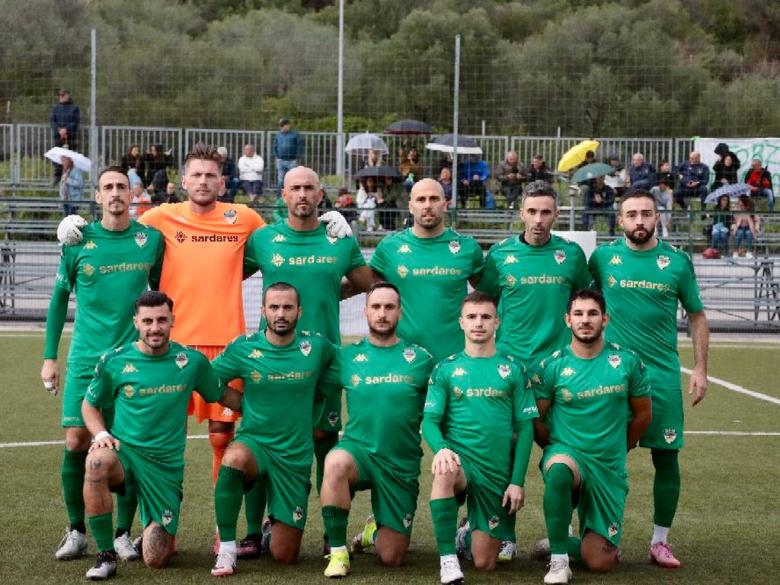 tavolara foto squadra thiago valenti