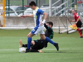 Mattia Floris, attaccante, COS