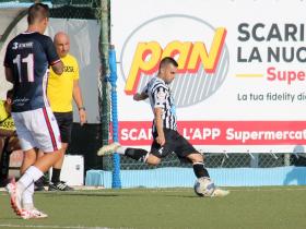 Mattia Fadda, centrocampista, Ossese