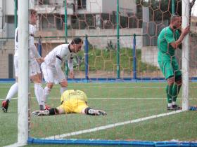 Mauro Ragatzu, attaccante, Sant'Elena